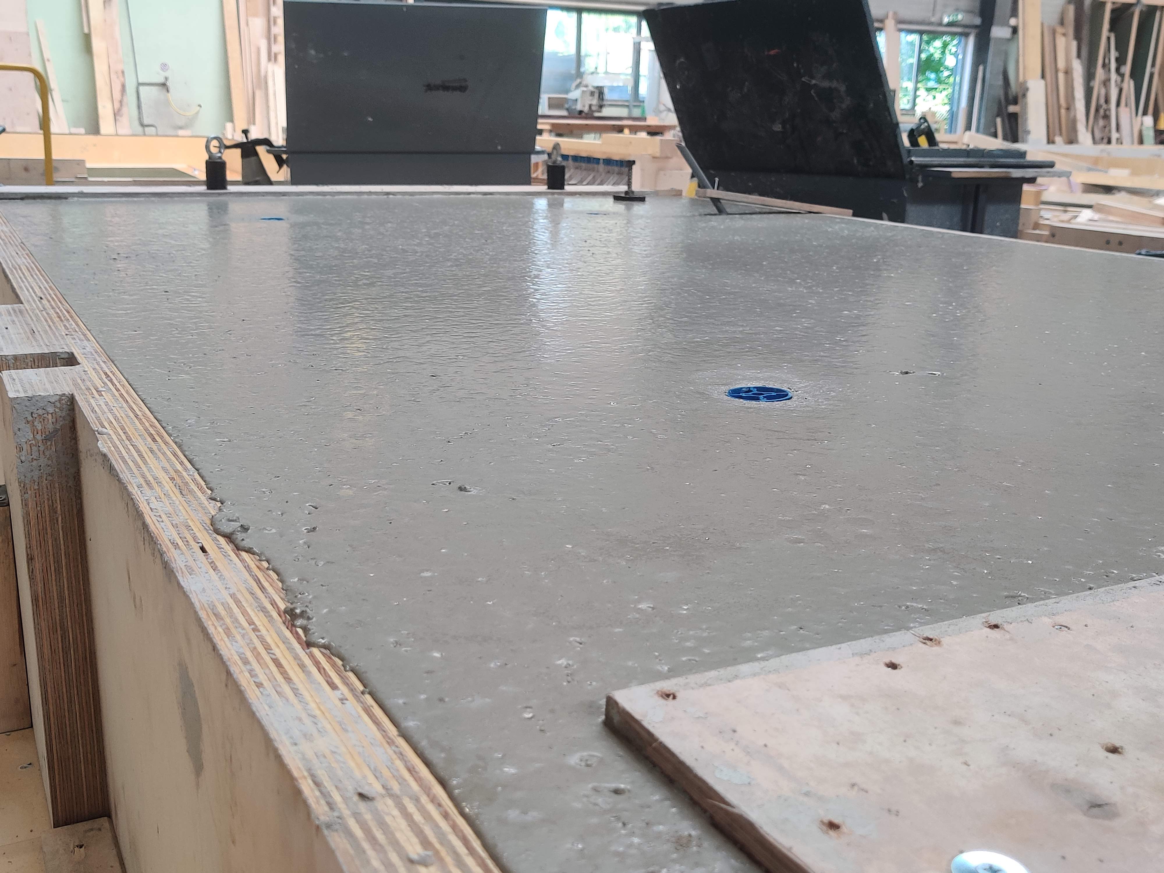 Verwerking van beton in de fabriek