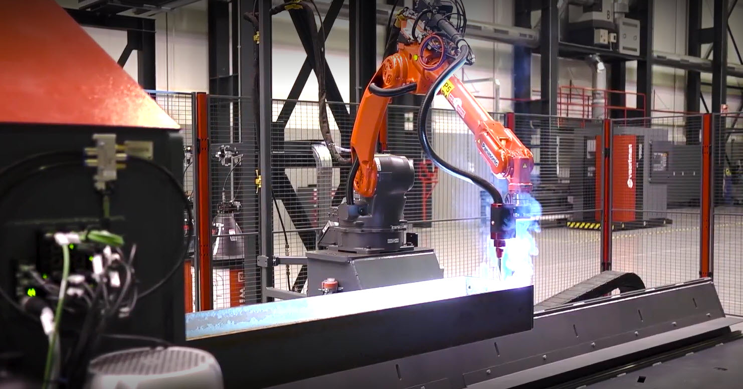 Fabricator